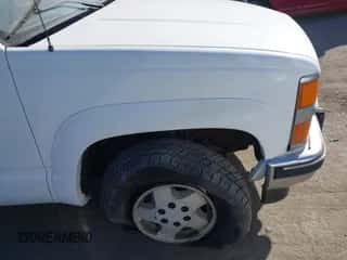1992 Chevrolet Blazer с VIN 1GNEK18KXNJ324089, выставлен на аукционе IAAI как лот 43531256 с пробегом 208 980 миль миль и . История ставок и продаж доступна на DreamBid. Изображение 6.