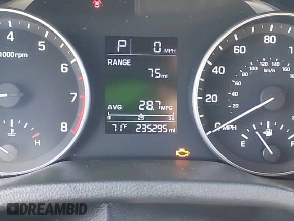 2017 Hyundai Elantra SE с VIN 5NPD84LFXHH088328, выставлен на аукционе IAAI как лот 43455650 с пробегом 235 295 миль миль и . История ставок и продаж доступна на DreamBid. Изображение 15.