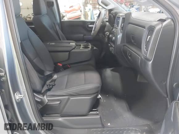 2021 Chevrolet Silverado 1500 Custom с VIN 1GCPYBEK7MZ231332, выставлен на аукционе IAAI как лот 42567389 с пробегом 41 397 миль миль и . История ставок и продаж доступна на DreamBid. Изображение 5.