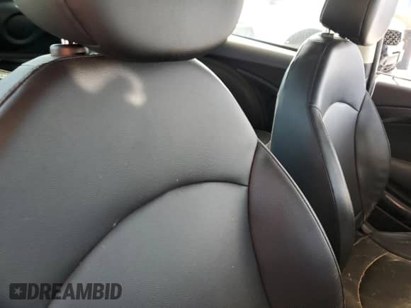 2012 MINI Hardtop S с VIN WMWSV3C55CT385588, выставлен на аукционе Copart как лот 85710485 с пробегом Не указан миль и Списание • Salvage title. История ставок и продаж доступна на DreamBid. Изображение 10.