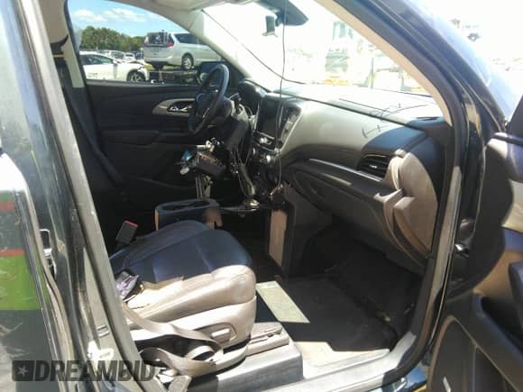 2021 Chevrolet Traverse RS z VIN 1GNERJKW3MJ188636, wystawiony jako IAAI lot #42450602 z przebiegiem 66 360 mil mil oraz . Historia ofert i sprzedaży dostępna na DreamBid. Obrazek 5.