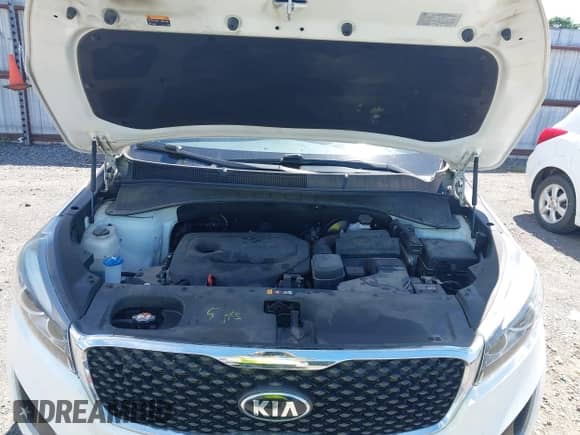 2017 Kia Sorento LX с VIN 5XYPG4A39HG266830, выставлен на аукционе IAAI как лот 42095601 с пробегом 112 291 миль миль и . История ставок и продаж доступна на DreamBid. Изображение 10.