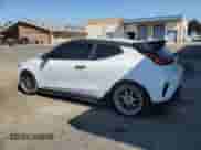 2019 Hyundai Veloster Turbo R-Spec z VIN KMHTH6AB6KU007518, wystawiony jako Copart lot #61949815 z przebiegiem 74 831 mil mil oraz Szkoda całkowita • Salvage title. Historia ofert i sprzedaży dostępna na DreamBid. Obrazek 2.