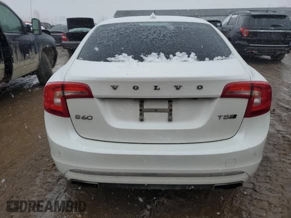 2018 Volvo S60 Inscription Platinum с VIN LYV402TMXJB168793, выставлен на аукционе Copart как лот 37533434 с пробегом Не указан миль и . История ставок и продаж доступна на DreamBid. Изображение 6.