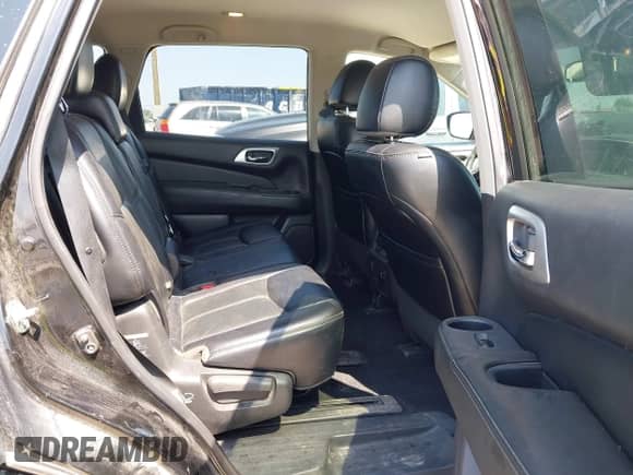 2017 Nissan Pathfinder S with VIN 5N1DR2MN7HC908119, listed as a IAAI auction lot 43152240 with 194,083 mi miles and . Bid and sale history available at DreamBid. Image 8.