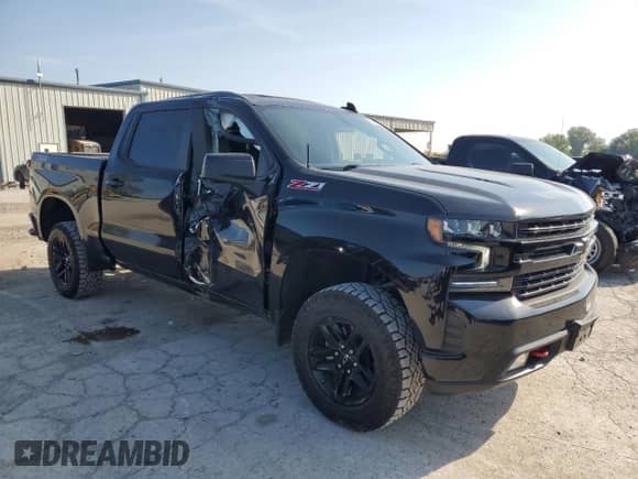 2021 Chevrolet Silverado 1500 LT Trail Boss with VIN 3GCPYFEL7MG218869, listed as a Copart auction lot 80204525 with 38,569 mi miles and Salvage title. Bid and sale history available at DreamBid. Image 4.