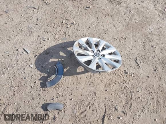 2019 Toyota Camry SE z VIN 4T1B11HK4KU167017, wystawiony jako IAAI lot #43389705 z przebiegiem 106 141 mil mil oraz . Historia ofert i sprzedaży dostępna na DreamBid. Obrazek 11.