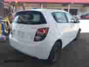 2015 Chevrolet Sonic LS с VIN 1G1JA6SH2F4196976, выставлен на аукционе IAAI как лот 43041634 с пробегом 126 713 миль миль и . История ставок и продаж доступна на DreamBid. Изображение 4.