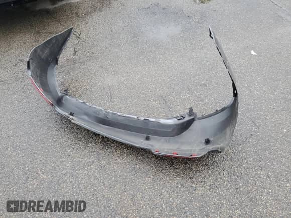 2015 BMW 4 Series 428i xDrive z VIN WBA4A7C57FD413370, wystawiony jako Copart lot #66660795 z przebiegiem Nie podano mil oraz Nie do naprawy • Non repairable. Historia ofert i sprzedaży dostępna na DreamBid. Obrazek 12.