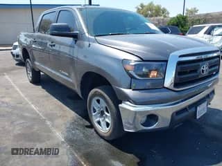 2013 Toyota Tundra с VIN 5TFEM5F14DX062876, выставлен на аукционе IAAI как лот 42433456 с пробегом 95 505 миль миль и . История ставок и продаж доступна на DreamBid. Изображение 1.