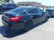 2016 Nissan Altima SV z VIN 1N4AL3AP7GC222025, wystawiony jako IAAI lot #42593342 z przebiegiem 152 870 mil mil oraz . Historia ofert i sprzedaży dostępna na DreamBid. Obrazek 4.