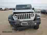 2022 Jeep Wrangler Sport с VIN 1C4HJXAG8NW181325, выставлен на аукционе Copart как лот 82700694 с пробегом 27 763 миль миль и Списание • Salvage title. История ставок и продаж доступна на DreamBid. Изображение 5.