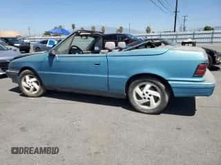 1993 Dodge Shadow with VIN 3B3XP45K6PT583605, listed as a Copart auction lot 61041005 with 166,515 mi miles and Clean title. Bid and sale history available at DreamBid. Image 2.