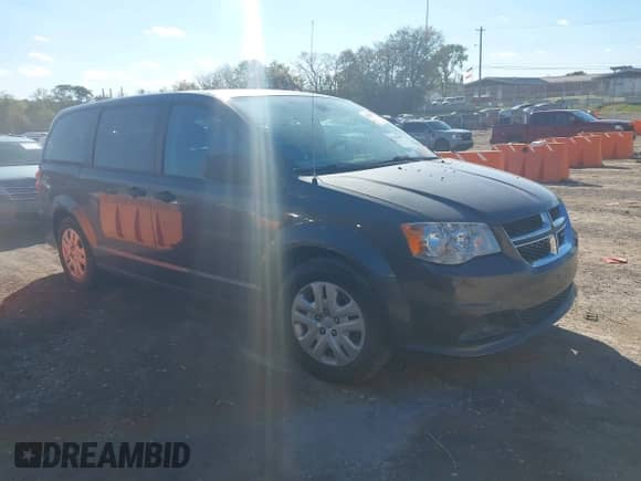 2019 Dodge Grand Caravan SE z VIN 2C4RDGBGXKR676348, wystawiony jako IAAI lot #42341863 z przebiegiem 31 328 mil mil oraz . Historia ofert i sprzedaży dostępna na DreamBid. Obrazek 13.
