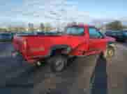1997 Chevrolet Silverado 2500 с VIN 1GCGK24R8VZ128485, выставлен на аукционе Copart как лот 82418794 с пробегом 150 907 миль миль и Списание • Salvage title. История ставок и продаж доступна на DreamBid. Изображение 3.