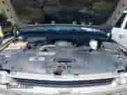 2005 Chevrolet Tahoe Z71 z VIN 1GNEK13Z85R226863, wystawiony jako IAAI lot #43359401 z przebiegiem 351 106 mil mil oraz . Historia ofert i sprzedaży dostępna na DreamBid. Obrazek 10.