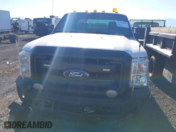 2015 Ford F-250 XLT with VIN 1FT7X2B61FEC58692, listed as a IAAI auction lot 43199679 with 267,050 mi miles and . Bid and sale history available at DreamBid. Image 6.