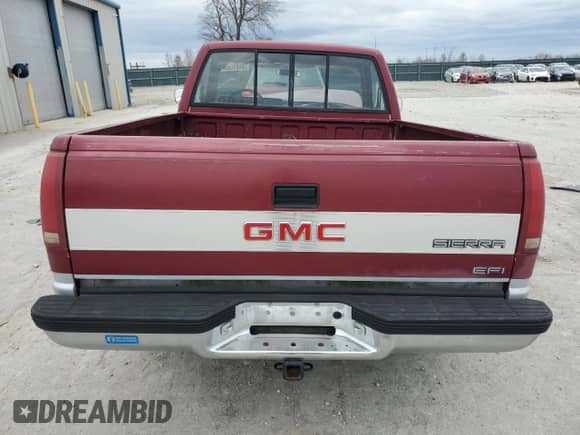 1989 GMC Sierra 1500 z VIN 1GTDC14K6KZ538579, wystawiony jako Copart lot #85916624 z przebiegiem 172 202 mil mil oraz Szkoda całkowita • Salvage title. Historia ofert i sprzedaży dostępna na DreamBid. Obrazek 6.