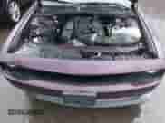 2022 Dodge Challenger R/T Scat Pack z VIN 2C3CDZFJ1NH199461, wystawiony jako IAAI lot #40905378 z przebiegiem 39 556 mil mil oraz . Historia ofert i sprzedaży dostępna na DreamBid. Obrazek 10.