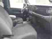 2021 Jeep Wrangler Unlimited Willys с VIN 1C4HJXDN5MW683251, выставлен на аукционе IAAI как лот 42075844 с пробегом 42 341 миль миль и . История ставок и продаж доступна на DreamBid. Изображение 5.