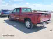 2005 Chevrolet Silverado 1500 LS with VIN 1GCEC19T85Z342489, listed as a IAAI auction lot 43340805 with 305,480 mi miles and . Bid and sale history available at DreamBid. Image 3.