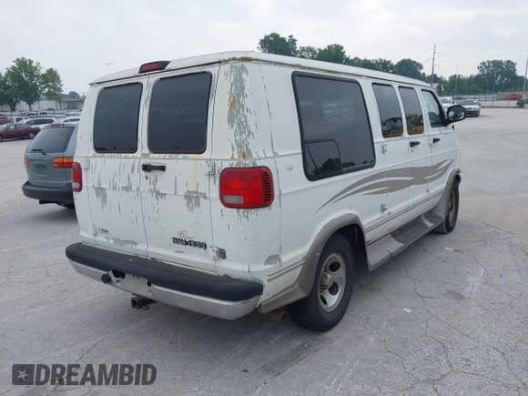 2003 Dodge Cargo Conversion with VIN 2D6WB11Z23K529938, listed as a IAAI auction lot 42864225 with 133,337 mi miles and . Bid and sale history available at DreamBid. Image 4.