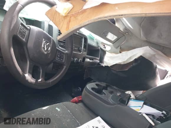 2016 Ram 1500 Tradesman с VIN 1C6RR7FG3GS267696, выставлен на аукционе IAAI как лот 40508838 с пробегом Не указан миль и . История ставок и продаж доступна на DreamBid. Изображение 5.