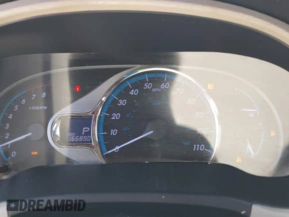 2013 Toyota Sienna XLE with VIN 5TDDK3DC0DS051969, listed as a IAAI auction lot 42344494 with 166,890 mi miles and . Bid and sale history available at DreamBid. Image 7.