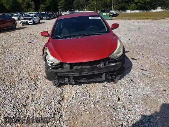 2014 Hyundai Elantra SE with VIN KMHDH4AE8EU048191, listed as a Copart auction lot 82306615 with 140,897 mi miles and Salvage title. Bid and sale history available at DreamBid. Image 13.