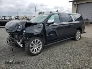 2021 Chevrolet Suburban Premier z VIN 1GNSKFKD3MR182176, wystawiony jako Copart lot #72101015 z przebiegiem 65 642 mil mil oraz Szkoda całkowita • Salvage title. Historia ofert i sprzedaży dostępna na DreamBid. Obrazek 1.