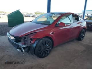 2023 Tesla Model Y Performance z VIN 7SAYGDEF4PF947642, wystawiony jako Copart lot #71185595 z przebiegiem Nie podano mil oraz Szkoda całkowita • Salvage title. Historia ofert i sprzedaży dostępna na DreamBid. Obrazek 1.