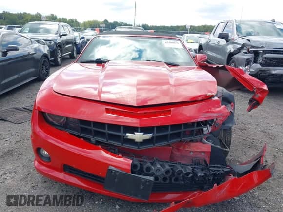 2011 Chevrolet Camaro 2SS с VIN 2G1FK3DJ6B9200438, выставлен на аукционе IAAI как лот 43180878 с пробегом 188 830 миль миль и . История ставок и продаж доступна на DreamBid. Изображение 11.