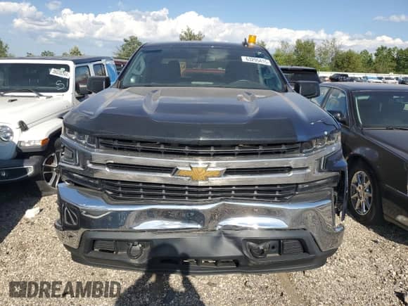 2019 Chevrolet Silverado 1500 LT with VIN 1GCRYDEK6KZ246700, listed as a Copart auction lot 63295415 with 133,182 mi miles and Clean title. Bid and sale history available at DreamBid. Image 5.