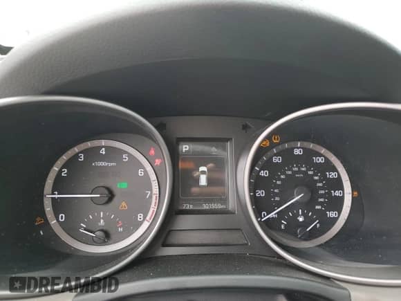 2017 Hyundai Santa Fe 2.4L z VIN 5NMZU3LB7HH050822, wystawiony jako Copart lot #81871005 z przebiegiem 101 559 mil mil oraz Szkoda całkowita • Salvage title. Historia ofert i sprzedaży dostępna na DreamBid. Obrazek 9.