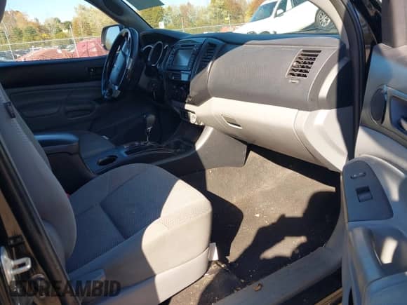 2013 Toyota Tacoma с VIN 5TFUU4EN3DX076245, выставлен на аукционе IAAI как лот 43544002 с пробегом 222 473 миль миль и . История ставок и продаж доступна на DreamBid. Изображение 5.