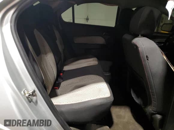 2011 Chevrolet Equinox LS z VIN 2GNALBEC1B1262473, wystawiony jako Copart lot #84179715 z przebiegiem 165 493 mil mil oraz Szkoda całkowita • Salvage title. Historia ofert i sprzedaży dostępna na DreamBid. Obrazek 11.