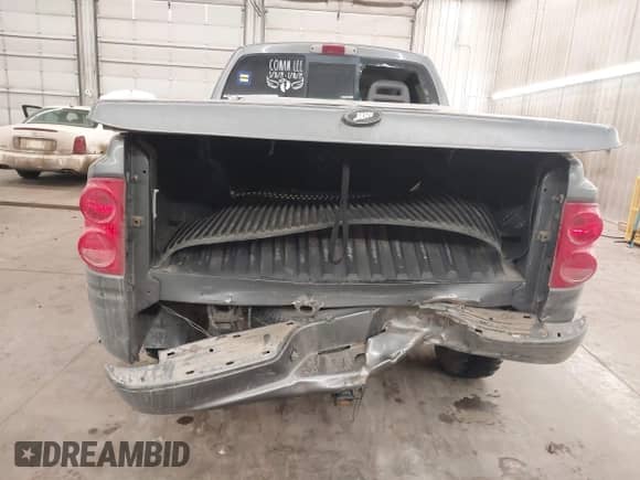 2007 Dodge Dakota SLT с VIN 1D7HW48J17S138642, выставлен на аукционе IAAI как лот 41419794 с пробегом 79 350 миль миль и . История ставок и продаж доступна на DreamBid. Изображение 6.
