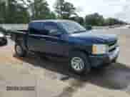 2007 Chevrolet Silverado 1500 Work Truck z VIN 2GCEC13C571507094, wystawiony jako Copart lot #54326525 z przebiegiem 198 704 mil mil oraz Szkoda całkowita • Salvage title. Historia ofert i sprzedaży dostępna na DreamBid. Obrazek 4.