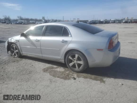 2012 Chevrolet Malibu 1LT z VIN 1G1ZC5E03CF171548, wystawiony jako Copart lot #41963245 z przebiegiem 143 119 mil mil oraz Szkoda całkowita • Salvage title. Historia ofert i sprzedaży dostępna na DreamBid. Obrazek 2.
