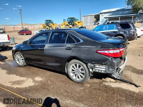 2015 Toyota Camry LE с VIN 4T1BD1FK1FU171462, выставлен на аукционе Copart как лот 84963815 с пробегом 114 741 миль миль и Списание • Salvage title. История ставок и продаж доступна на DreamBid. Изображение 2.