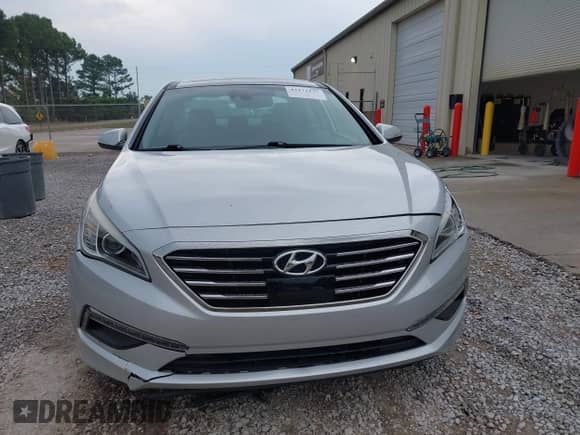 2015 Hyundai Sonata Sport с VIN 5NPE34AF4FH177086, выставлен на аукционе IAAI как лот 43273137 с пробегом 92 787 миль миль и . История ставок и продаж доступна на DreamBid. Изображение 6.