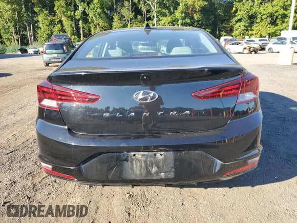 2019 Hyundai Elantra SEL с VIN 5NPD84LF7KH482022, выставлен на аукционе Copart как лот 81103255 с пробегом 77 216 миль миль и Списание • Salvage title. История ставок и продаж доступна на DreamBid. Изображение 6.