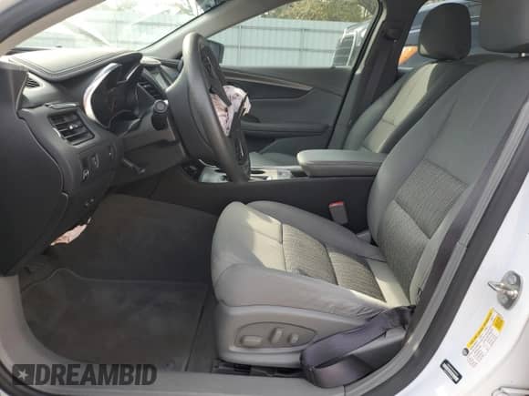 2017 Chevrolet Impala LS с VIN 2G11X5S36H9183127, выставлен на аукционе Copart как лот 82135394 с пробегом 44 702 миль миль и Списание • Salvage title. История ставок и продаж доступна на DreamBid. Изображение 7.