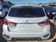 2022 Mitsubishi Outlander SE z VIN JA4APVAU6NU017104, wystawiony jako IAAI lot #41868713 z przebiegiem 27 703 mil mil oraz . Historia ofert i sprzedaży dostępna na DreamBid. Obrazek 16.