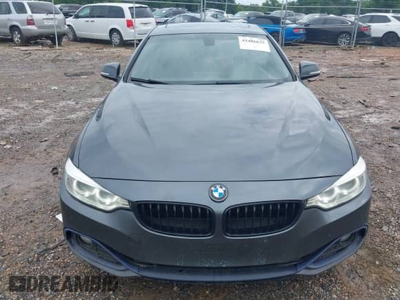 2017 BMW 4 Series 430i with VIN WBA4F7C5XHG785983, listed as a IAAI auction lot 42486625 with 223,245 mi miles and . Bid and sale history available at DreamBid. Image 12.
