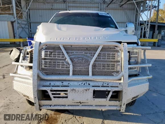 2018 Ford F-250 Platinum with VIN 1FT7W2BT9JEC57002, listed as a Copart auction lot 83817955 with 146,694 mi miles and Salvage title. Bid and sale history available at DreamBid. Image 5.
