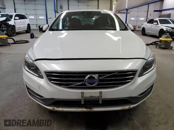 2018 Volvo S60 Inscription с VIN LYV402HK0JB171760, выставлен на аукционе Copart как лот 45929395 с пробегом Не указан миль и Списание • Salvage title. История ставок и продаж доступна на DreamBid. Изображение 5.