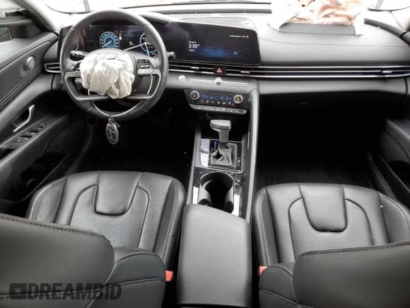 2024 Hyundai Elantra Limited z VIN KMHLN4DJ0RU114848, wystawiony jako Copart lot #83862965 z przebiegiem 41 097 mil mil oraz Szkoda całkowita • Salvage title. Historia ofert i sprzedaży dostępna na DreamBid. Obrazek 8.