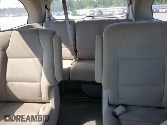 2014 Honda Odyssey LX с VIN 5FNRL5H2XEB008827, выставлен на аукционе Copart как лот 66484345 с пробегом 286 368 миль миль и Списание • Salvage title. История ставок и продаж доступна на DreamBid. Изображение 10.