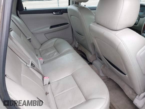 2009 Chevrolet Impala LT z VIN 2G1WC57M391310628, wystawiony jako IAAI lot #42351917 z przebiegiem 159 986 mil mil oraz . Historia ofert i sprzedaży dostępna na DreamBid. Obrazek 8.